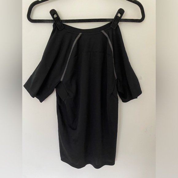 Kids black athletic tee shirt - Picture 2 of 2